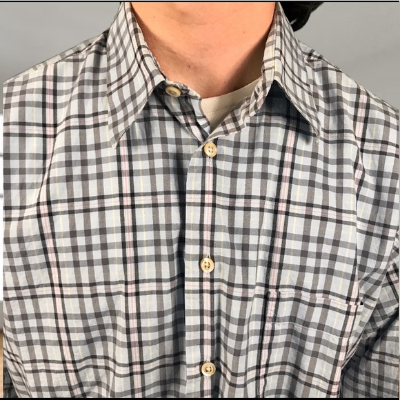 Authentic Burberry Short Sleeve Button Down Shirt - Picture 6 of 8